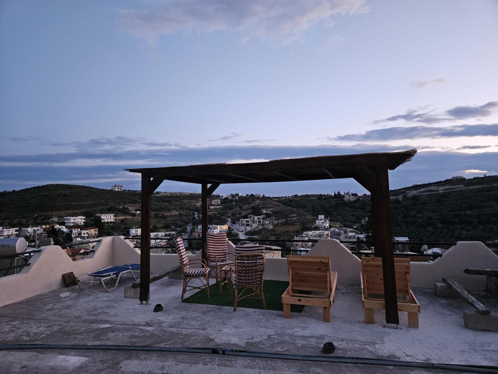 Papas Apartments Moírai Екстериор снимка
