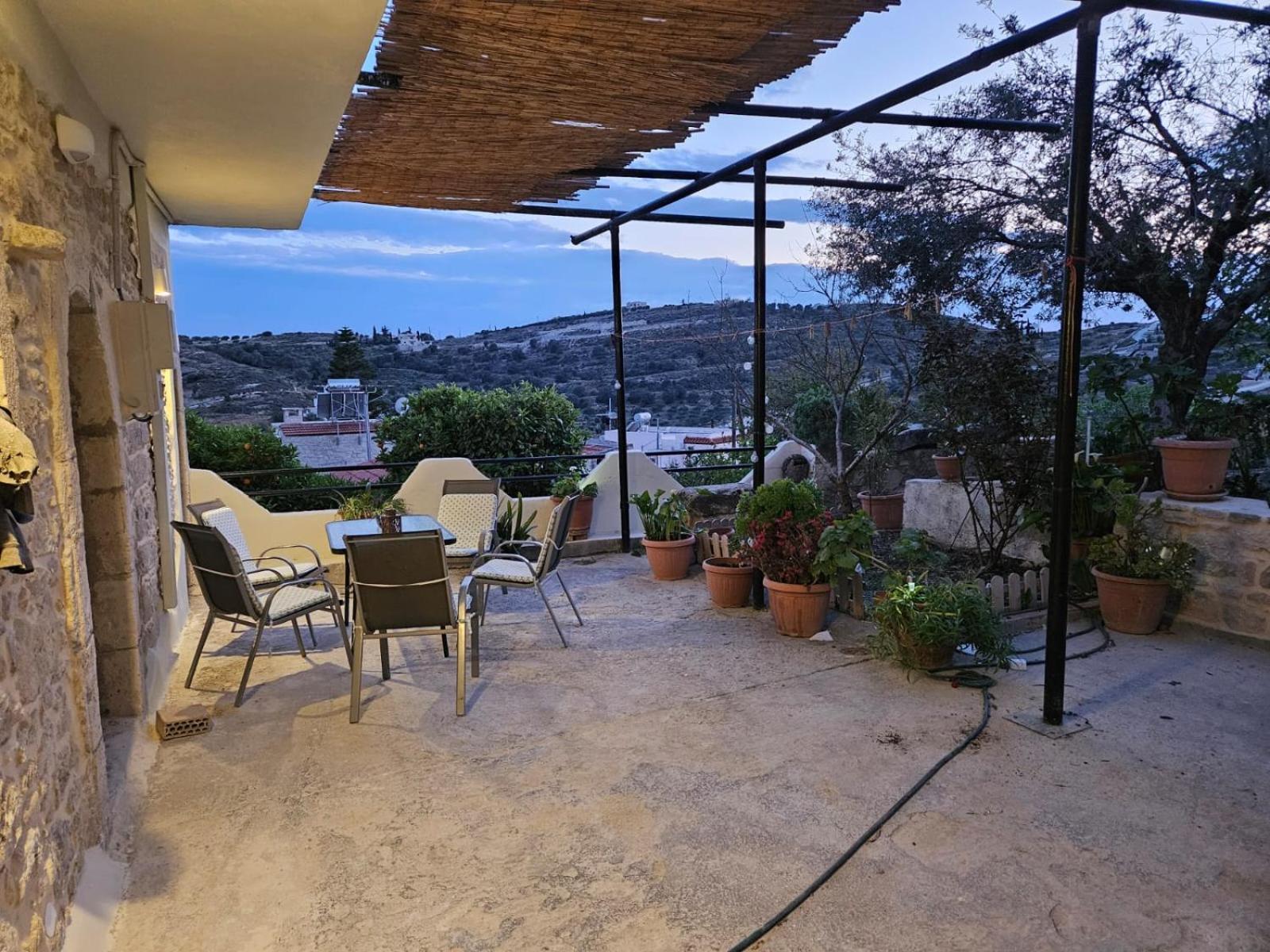 Papas Apartments Moírai Екстериор снимка