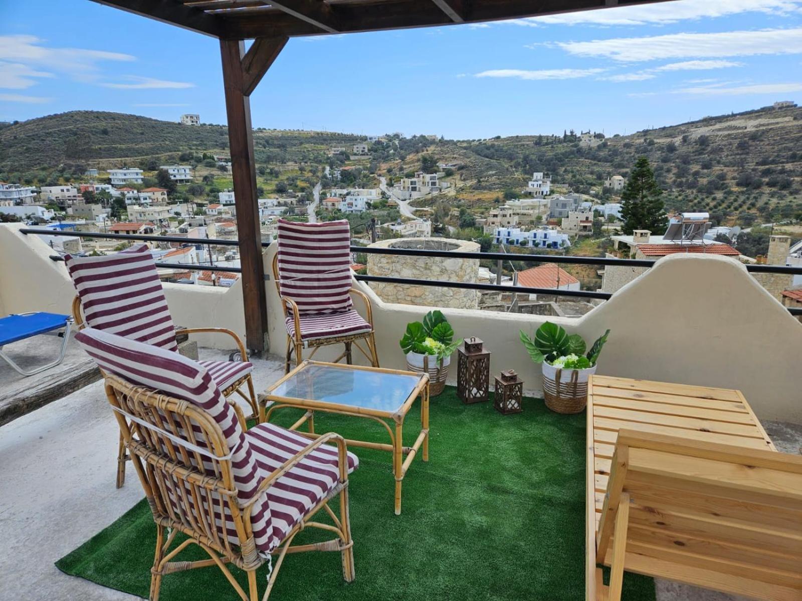 Papas Apartments Moírai Екстериор снимка